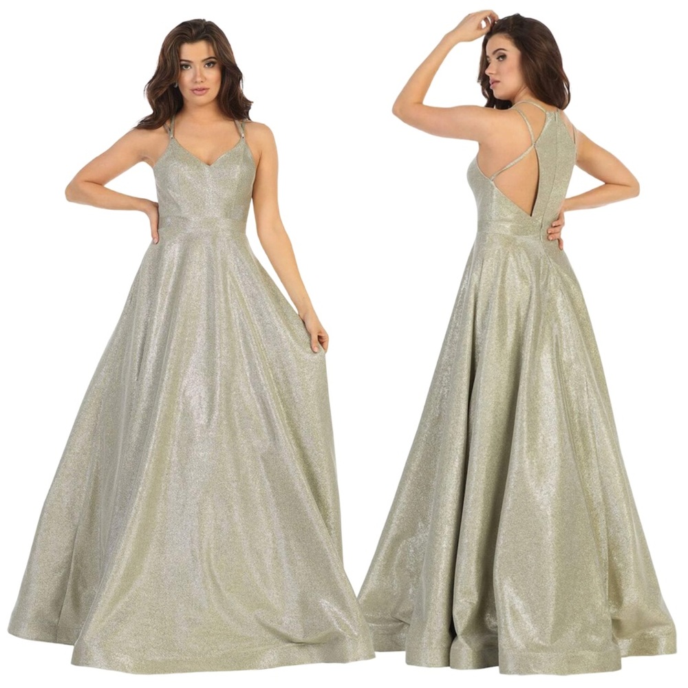 NEW Royal Queen  V-neck A-line Gown with Cutouts size 12 with Pockets